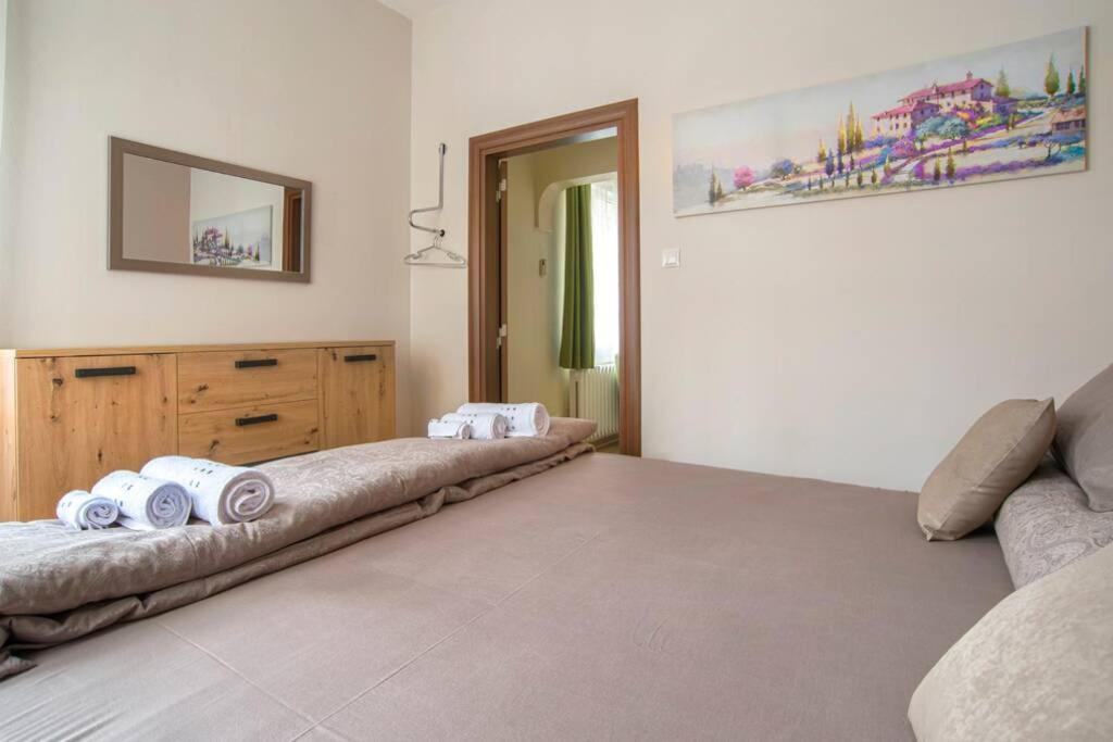 Elegant & Stylish 2 Bedroom Top Central Apartment Σόφια Εξωτερικό φωτογραφία