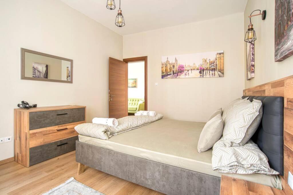 Elegant & Stylish 2 Bedroom Top Central Apartment Σόφια Εξωτερικό φωτογραφία